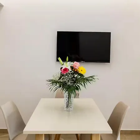 Aparthotel Astir