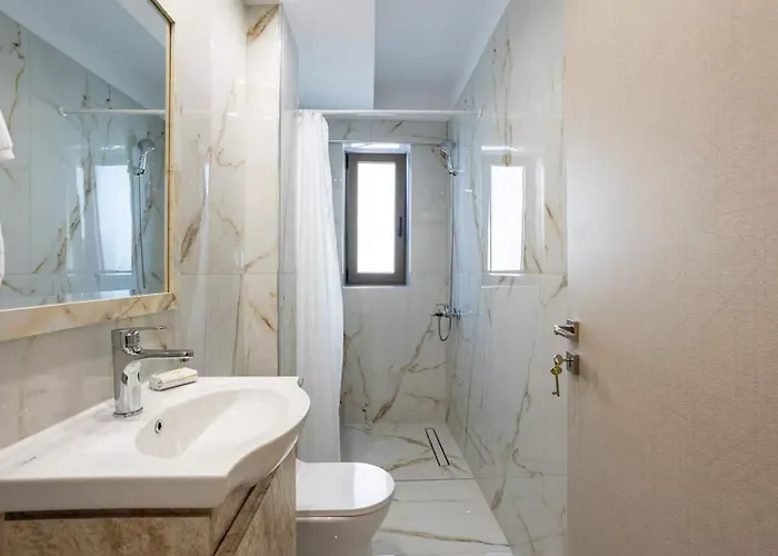 Apart-hotel Astir 3*